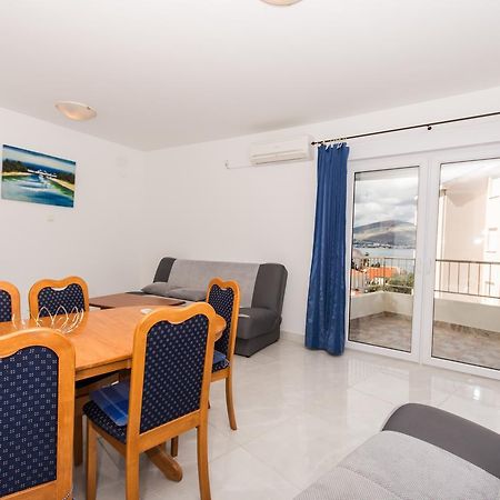 Apartment Horizont Τρογκίρ Εξωτερικό φωτογραφία