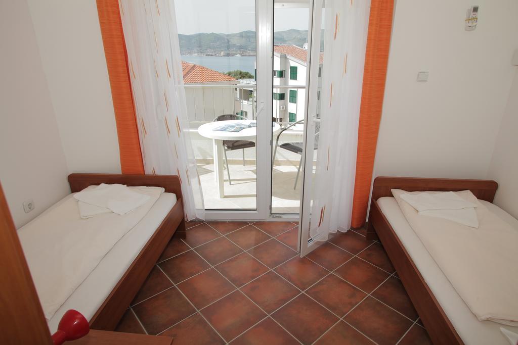 Apartment Horizont Τρογκίρ Εξωτερικό φωτογραφία