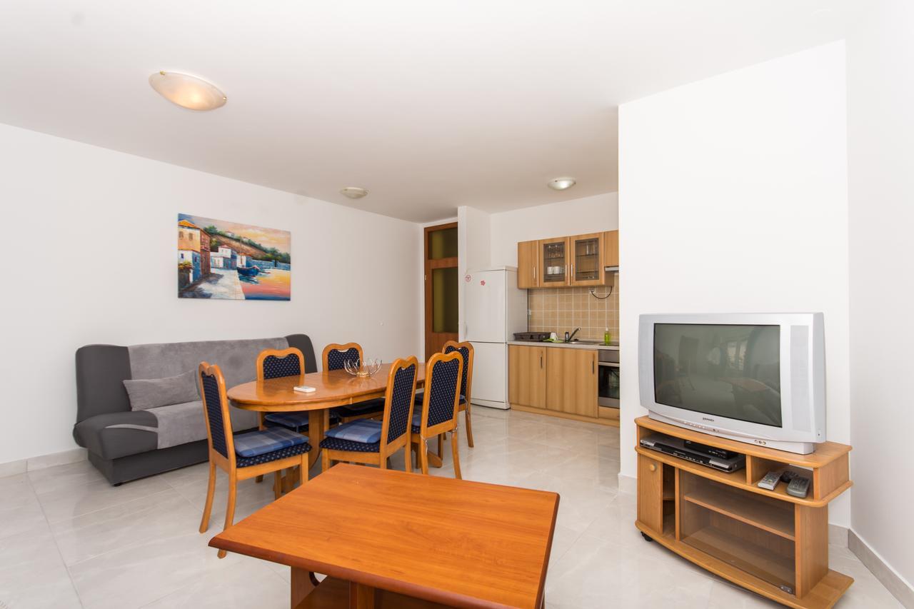 Apartment Horizont Τρογκίρ Εξωτερικό φωτογραφία